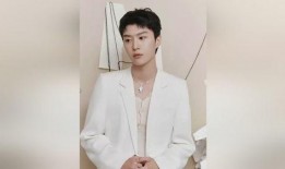 圈内爆料范丞丞恋情,甜蜜互动引粉丝热议