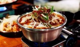 辣白菜爆料新闻事件,揭秘娱乐圈惊天内幕